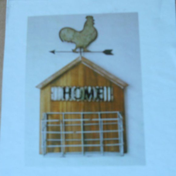 NEW IN BOX ROOSTER DECOR, WALL BASKET, FARM DECOR - Picture 1 of 6